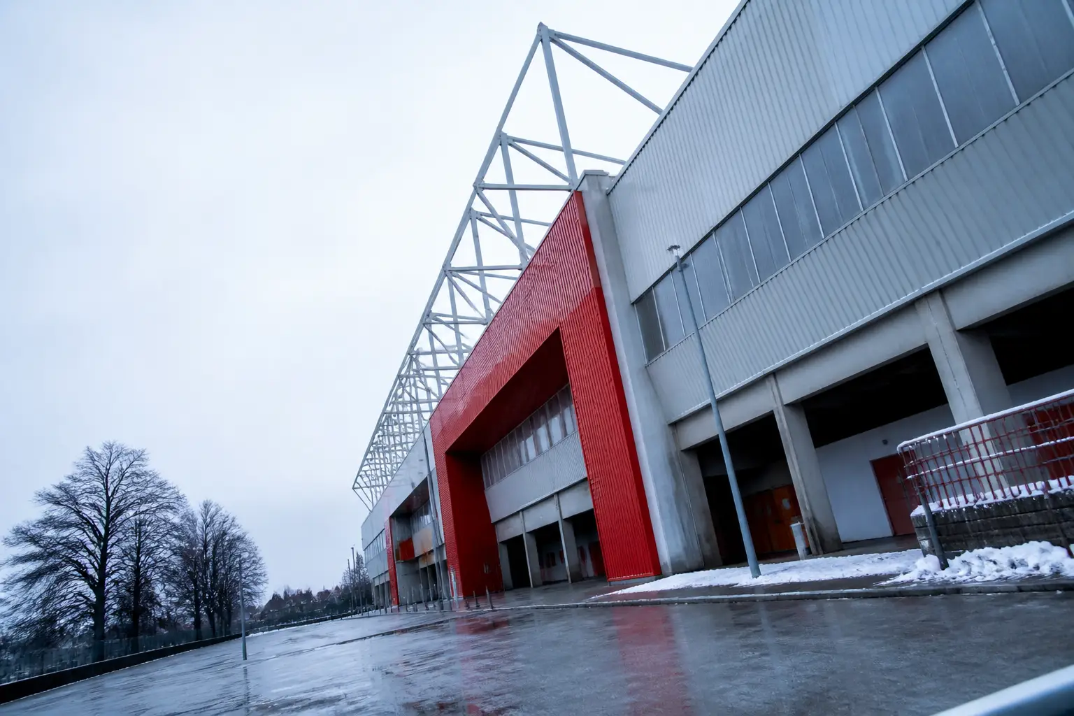 Charlton Athletic kickt mit London.Bet: Neuer Shorts-Sponsor für 2026 und 2027